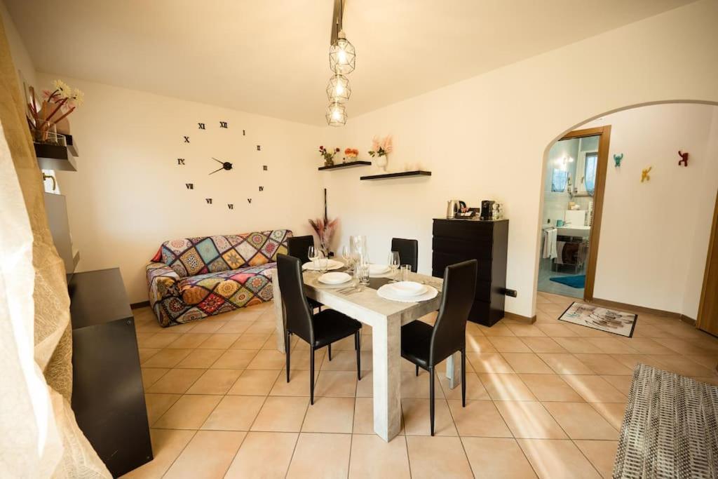 Oliva Apartment - Featuring A Private Garden And Access To A Pool Barcuzzi Extérieur photo